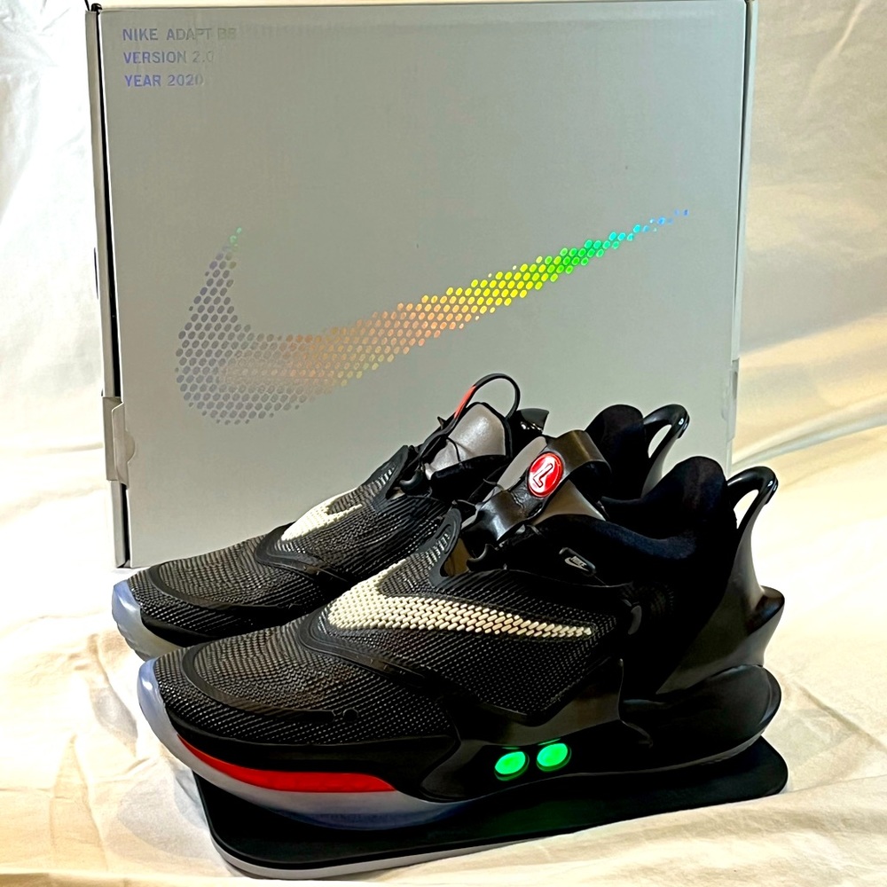 Nike Adapt BB 2.0 with box and charging station